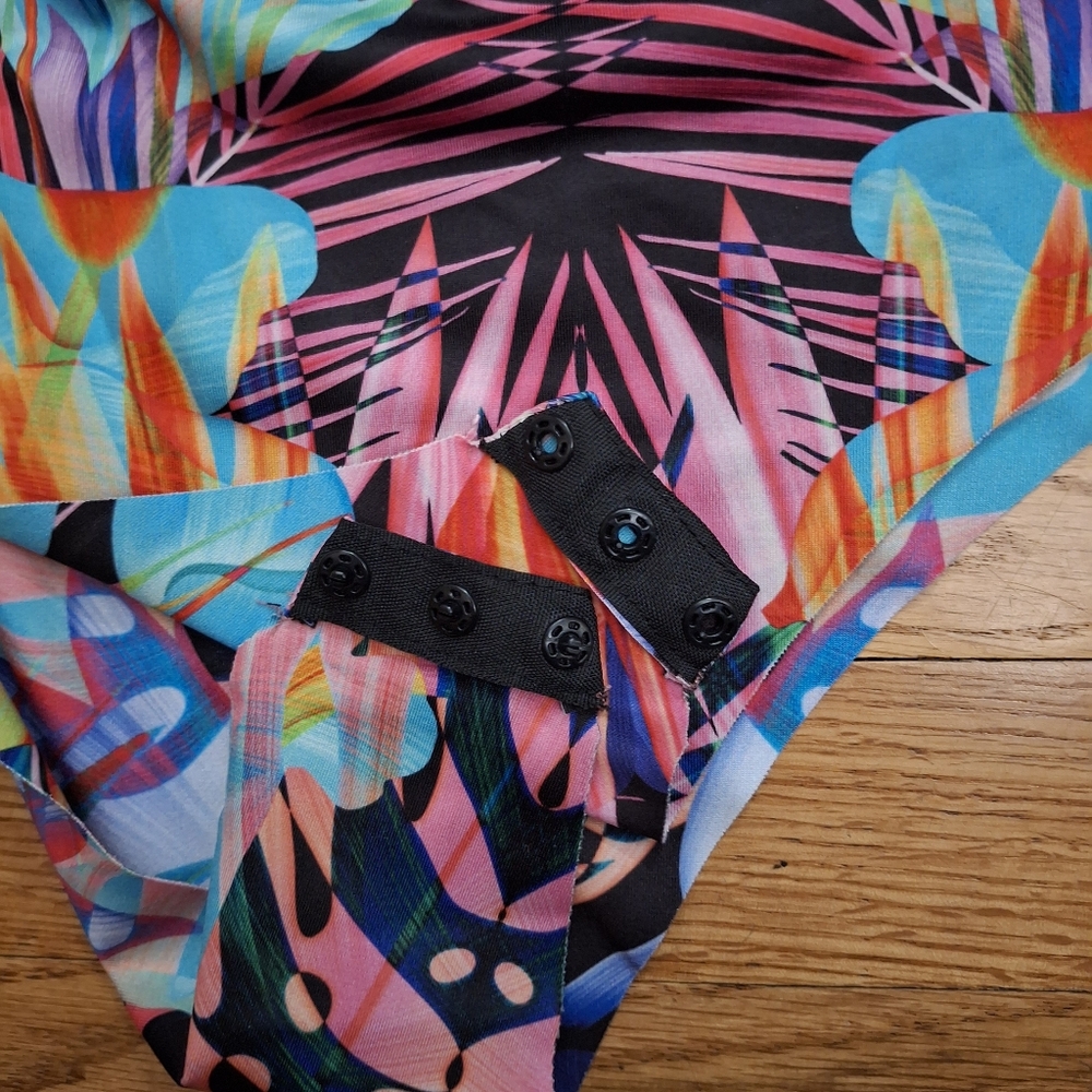 NWT Desigual Multicolor Tropical Print Women's Bodysuit - Picture 10 of 11